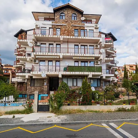 Apartment Lifestyle Saint Vlas